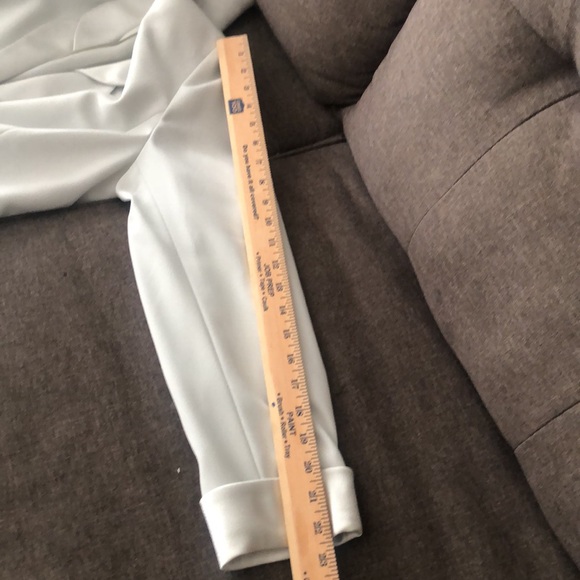 3 piece Albert Nipon suit light pearl grey wedding /party - Picture 9 of 16